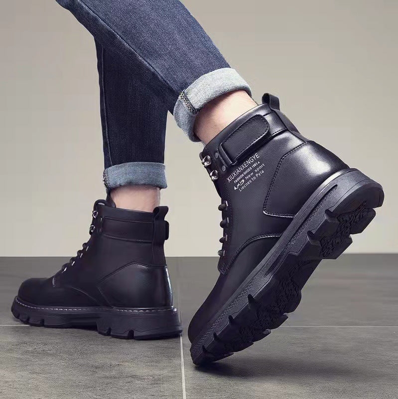 Golden Heir men's Korean style mid-to-high-top boots with leather upper and lace-up design, showcasing traditional and modern footwear.