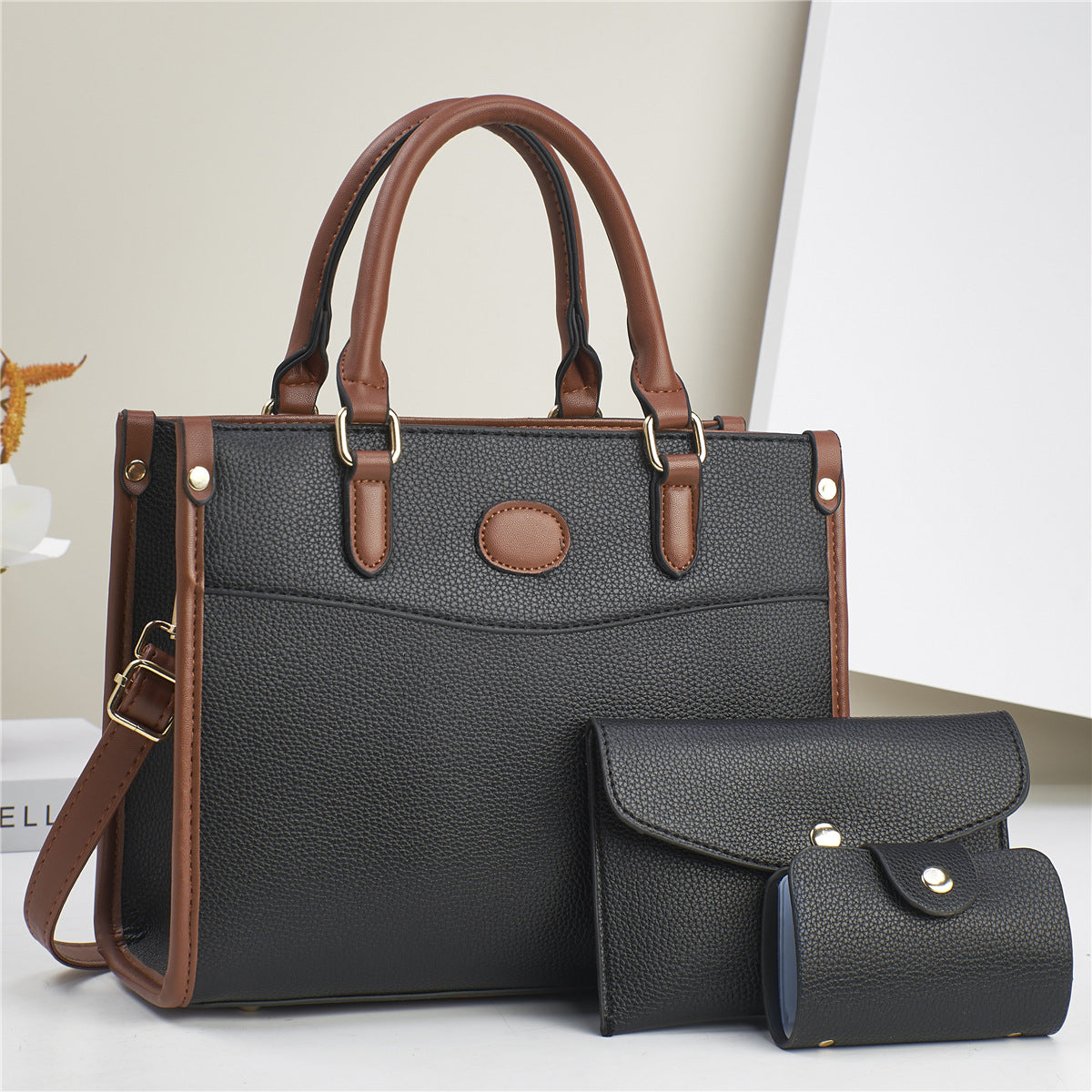 Golden Heir stylish three-piece shoulder bag set for women, including mother-and-child bags in various sizes and colors.