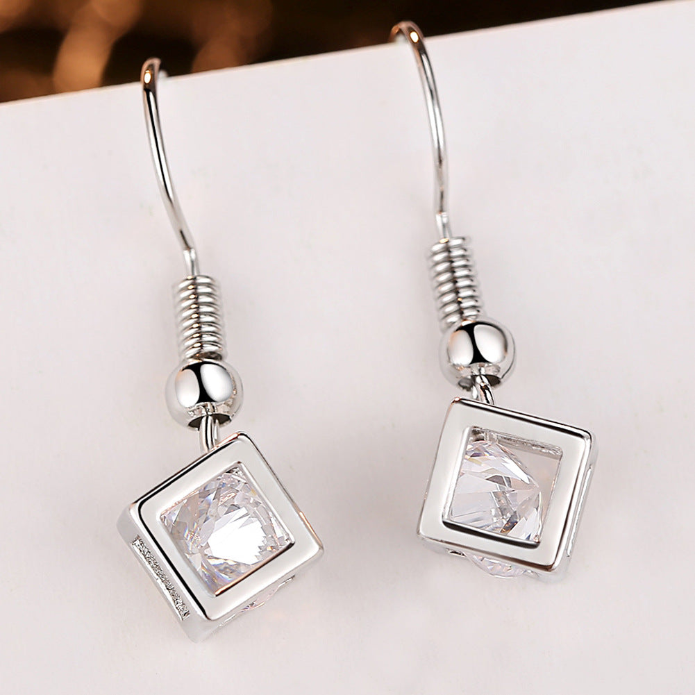 Golden Heir Water Cube Zircon Jewelry Set featuring a necklace and earrings with sparkling zircon stones.