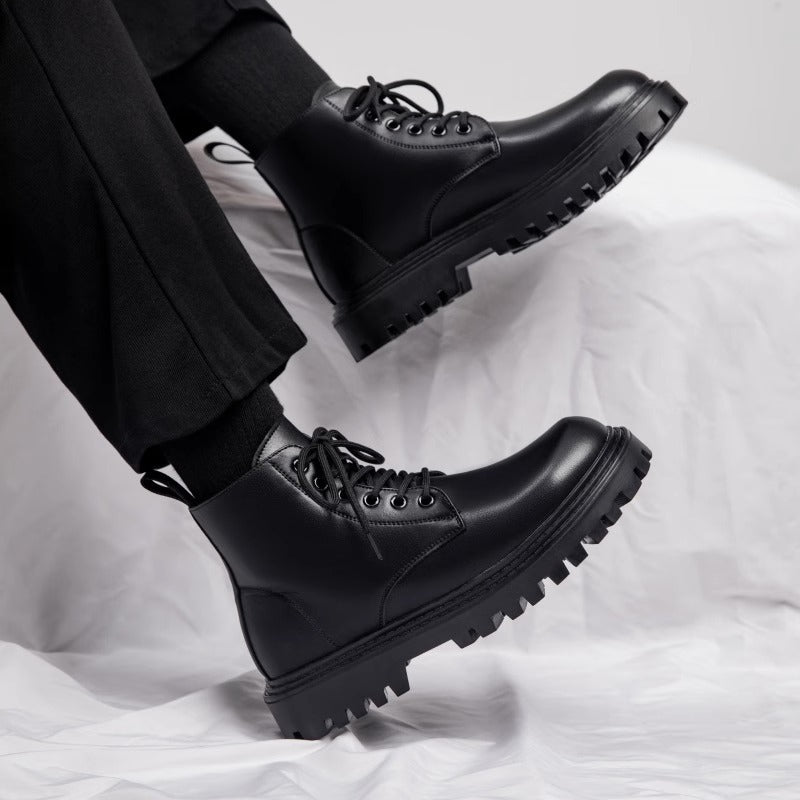 Golden Heir men's leather boots in British style, featuring classic design and autumn-ready brown leather finish.