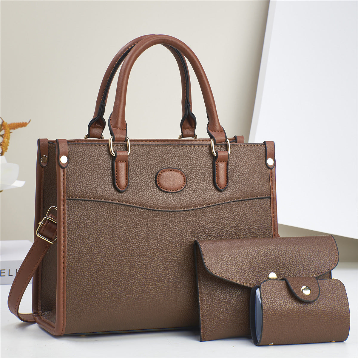 Golden Heir three-piece shoulder bag set for women and mother-and-child bags, showcasing stylish designs and versatile sizes.