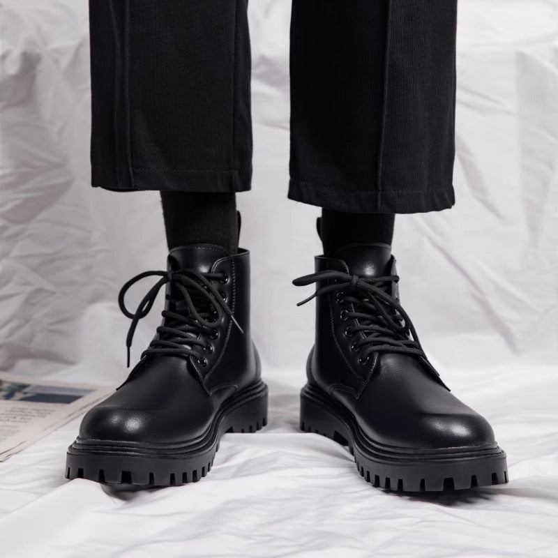 Golden Heir men's leather boots in autumn British style, showcasing classic brown leather boots with detailed stitching and rugged soles.