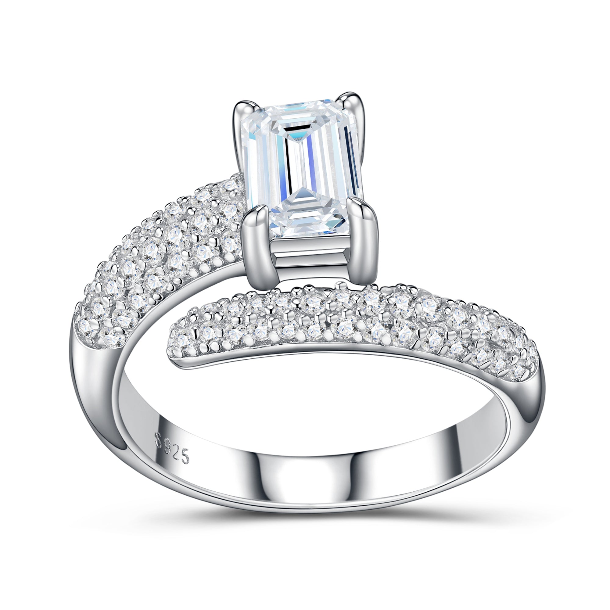 Golden Heir silver jewelry set with engraved moissanite, featuring minimalist S925 silver accessories with platinum electroplating for ladies.